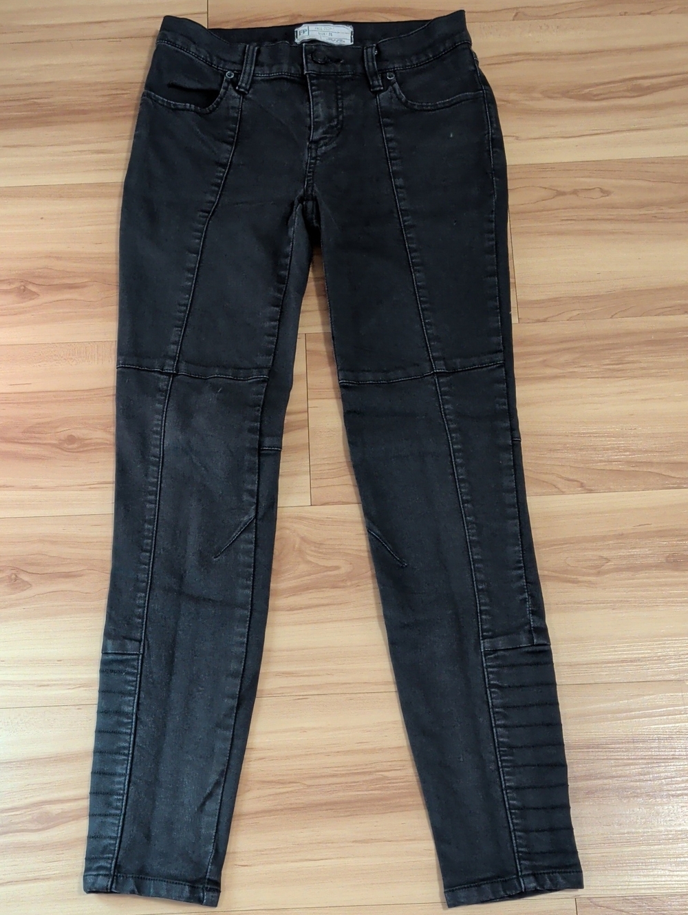 Black Women’s Moto Skinny Jeans
